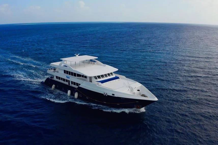 马尔代夫Fun Azul Blue船宿潜水套餐