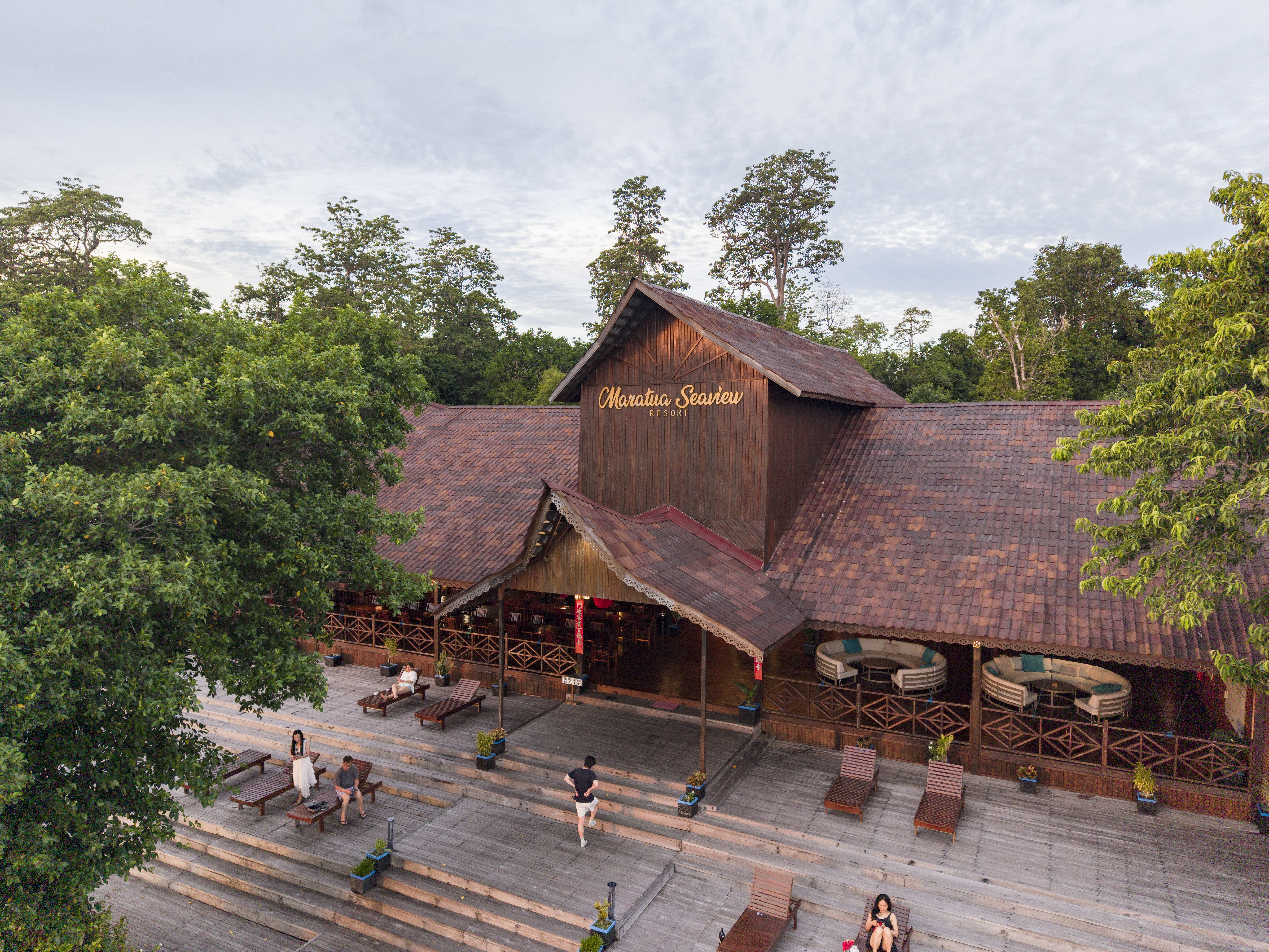 印度尼西亚马拉图Seaview海景度假村水肺潜水套餐